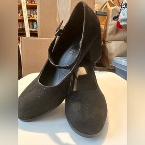 Black Faux Suede Mary Jane heels- size 8/ 40